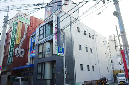 東京都　新宿区外壁等塗り替え工事
